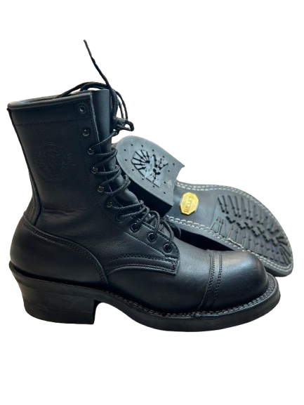 "#03 - T-1 Commander – Elegant 8C – Kr. 425.00 – En perfekt klassiker!"
